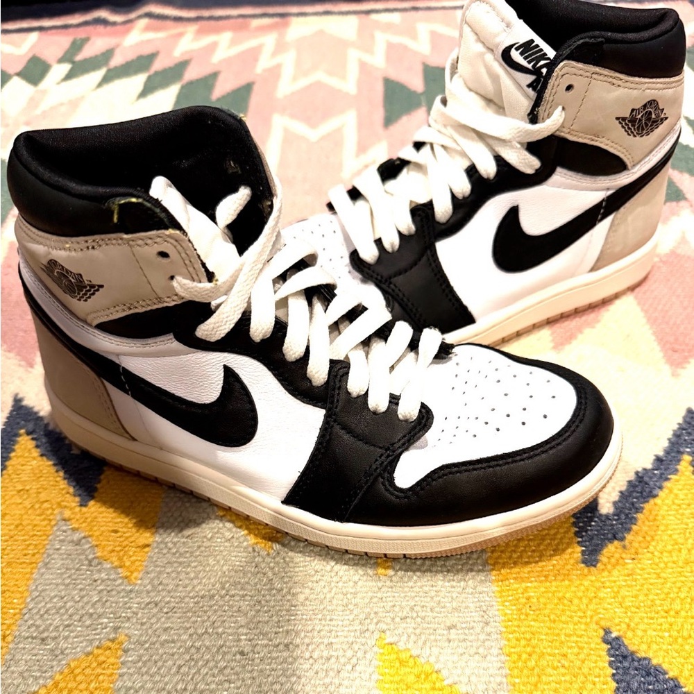 Air Jordan 1 "Latte" High Top Sneakers Women's
